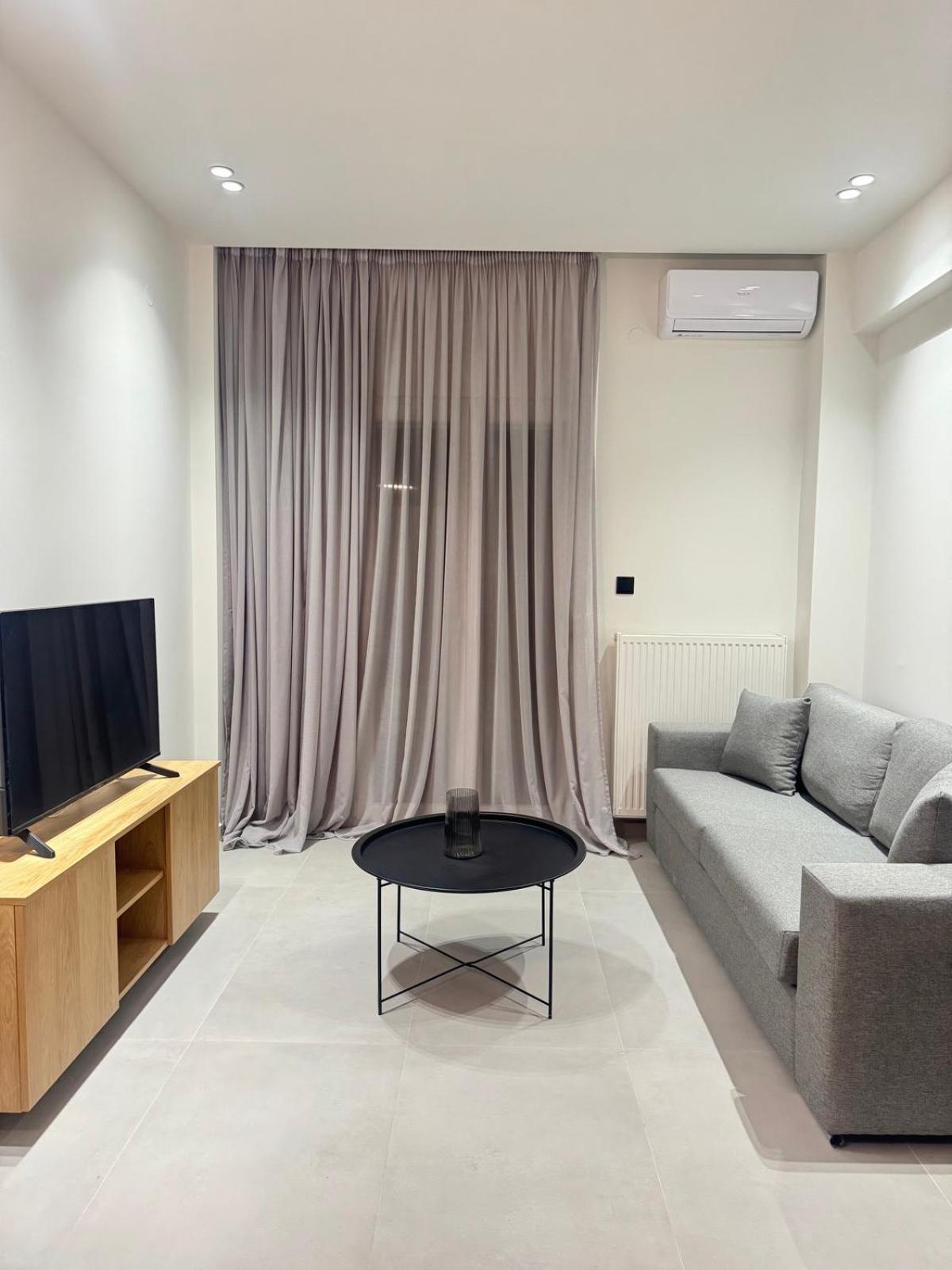 Luna-Your Urban Stay Salonicco Esterno foto