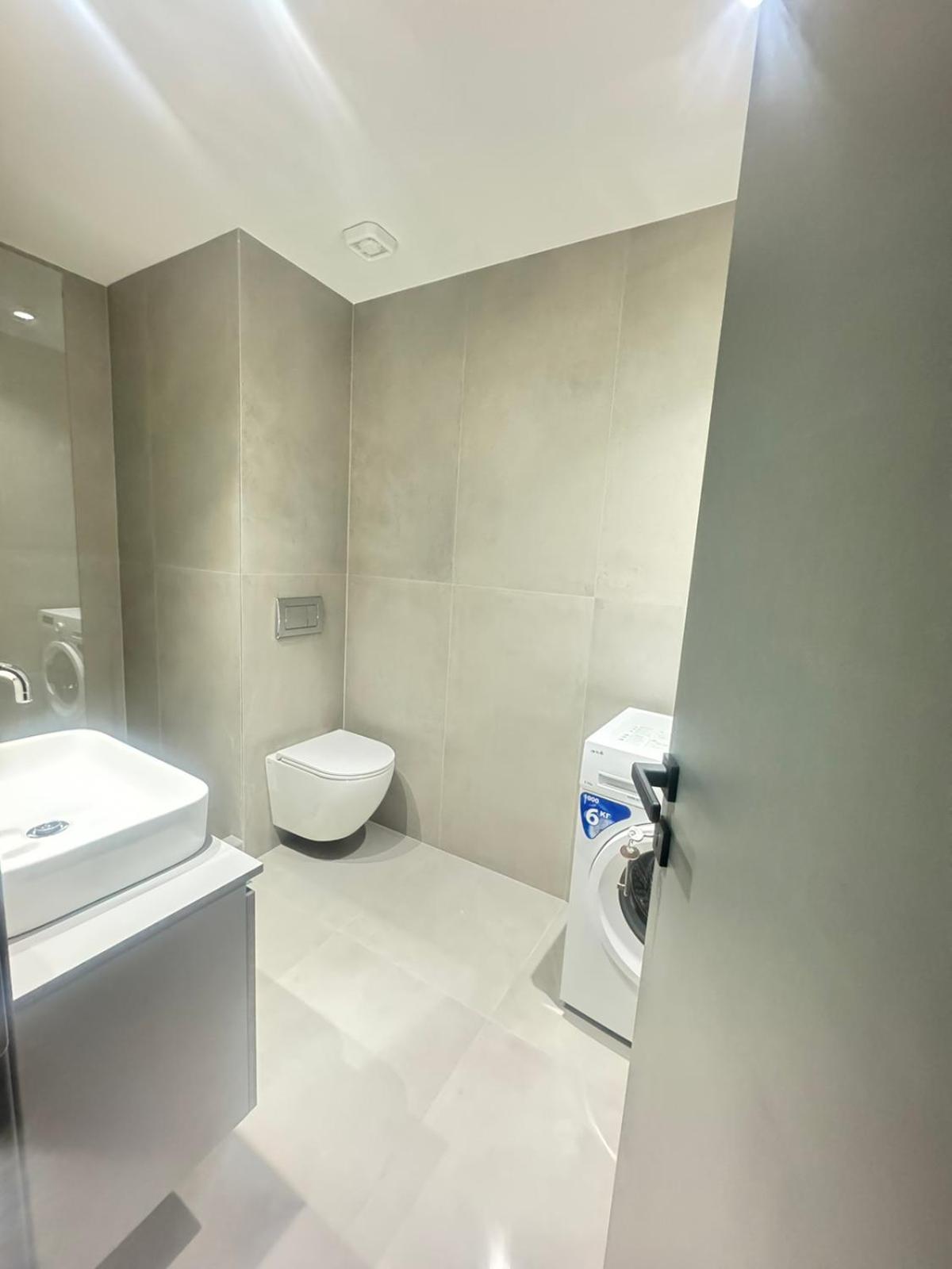Luna-Your Urban Stay Salonicco Esterno foto