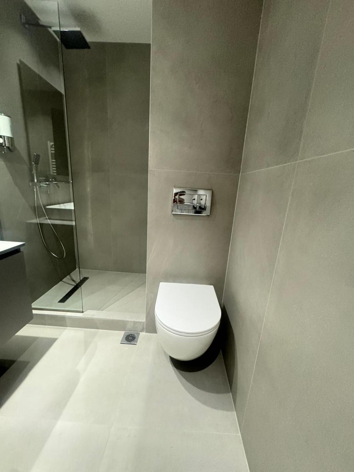 Luna-Your Urban Stay Salonicco Esterno foto